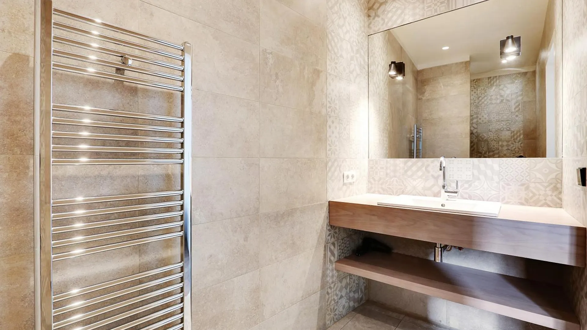 Pick A Flat'S Apartment In Le Marais - Rue Sainte Croix De La Bretonnerie Paris 0*,  Frankrike