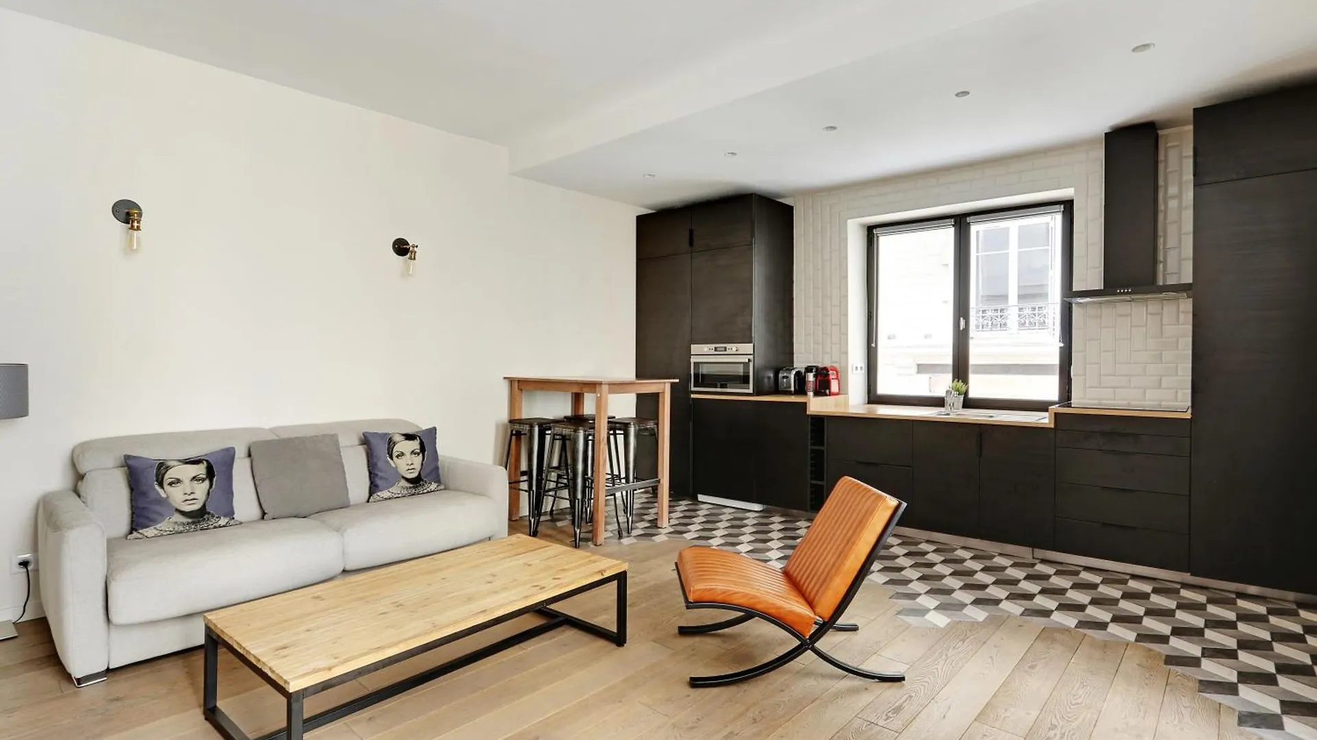 Pick A Flat'S Apartment In Le Marais - Rue Sainte Croix De La Bretonnerie Paris 0*,  Frankrike